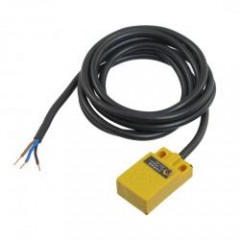 NPN TL-W5MC1 inductive sensor